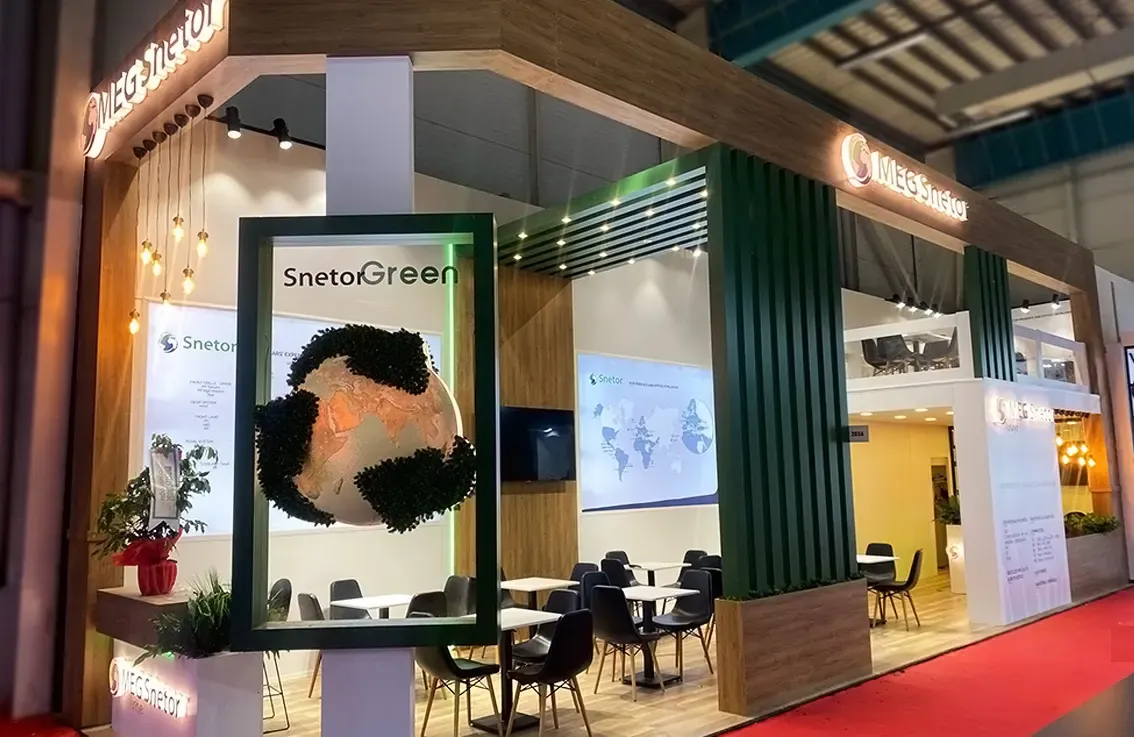 Ahşap sistemle hazırlanan MEGSnetor fuar standı