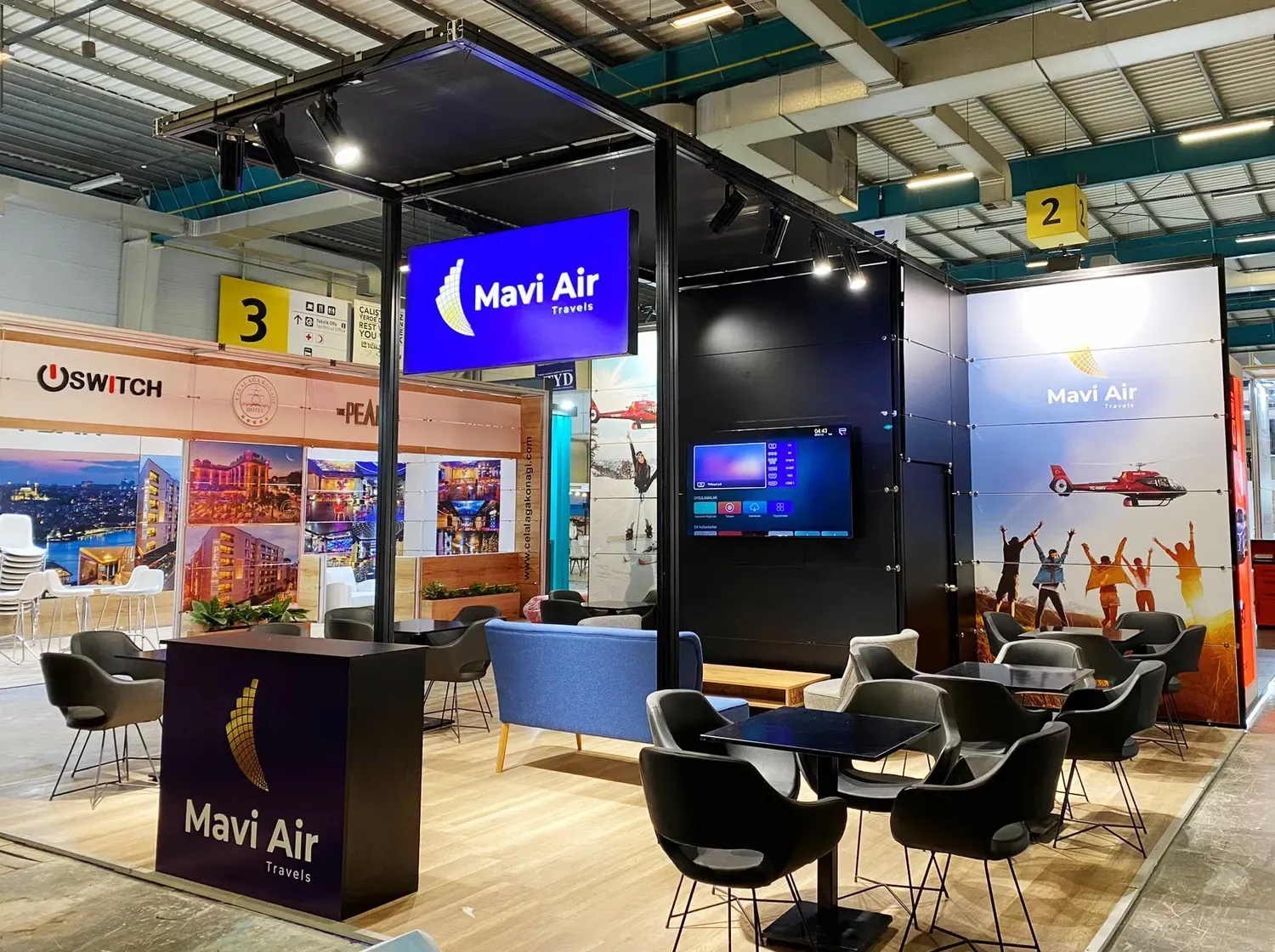 Maxima profil sistemle hazırlanan Mavi Air Travels fuar standı