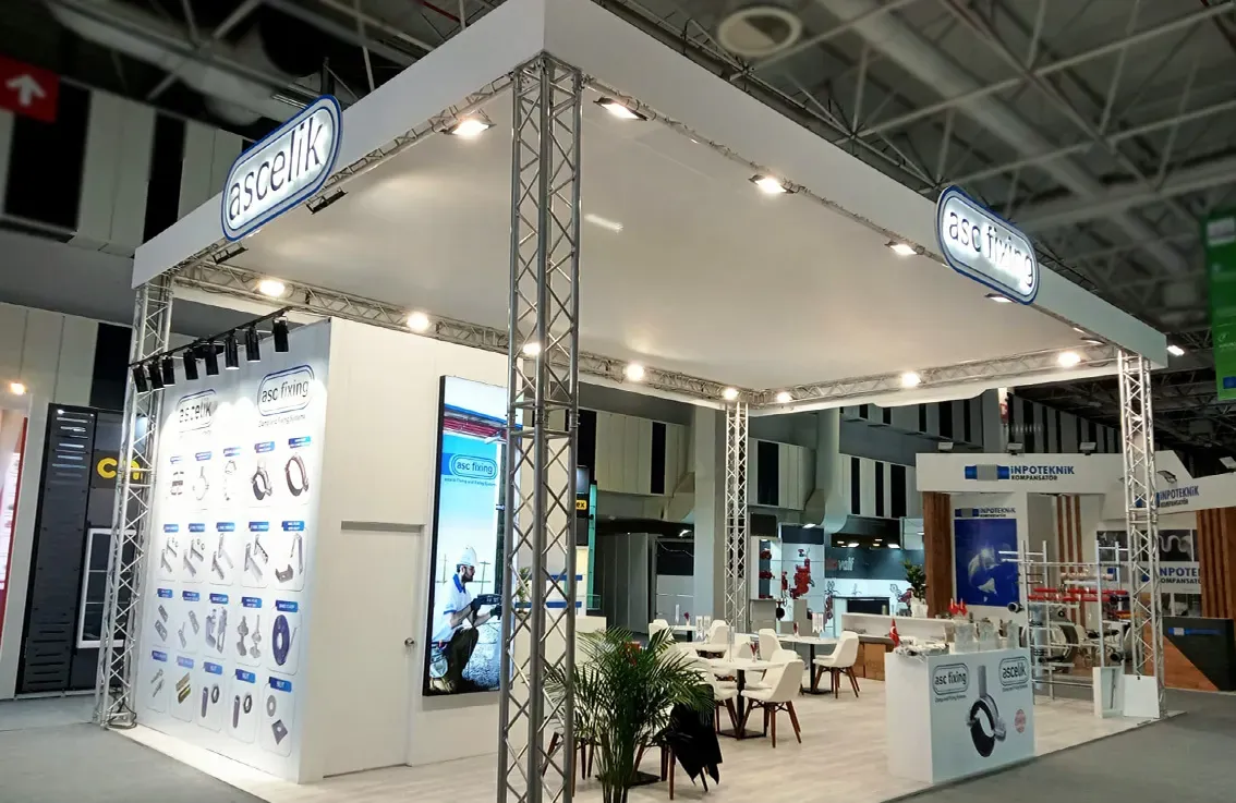 Truss taşıyıcı sistemle hazırlanan Asçelik fuar standı